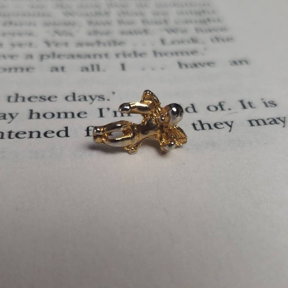 Vintage 1980s Gold Ton Angel Pin